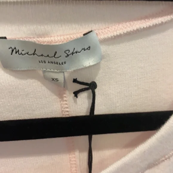 Michael stars super soft light pink sweater - Picture 2 of 9